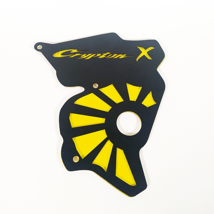 ΚΑΠΑΚΙ ΔΙΑΚΟΣΜHΤΙΚΟ ΓΡΑΝΑΖΙΟΥ YAMAHA CRYPTON X-135 ΜΑΥΡΟ ΧΡΥΣΟ